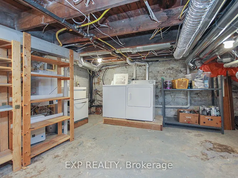 114 Sweetland Ave — Photo 24