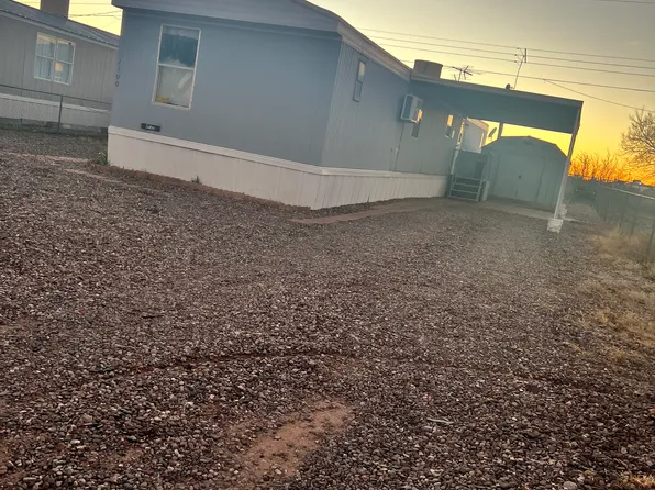 2100 Lori Dr, Deming, NM 88030