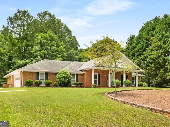 445 Pendleton Trl, Tyrone, GA 30290