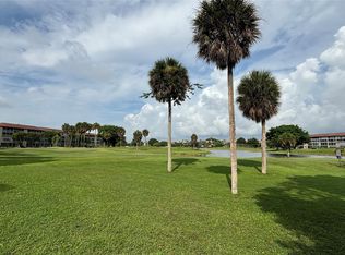850 SW 133rd Ter APT 117B, Hollywood, FL 33027