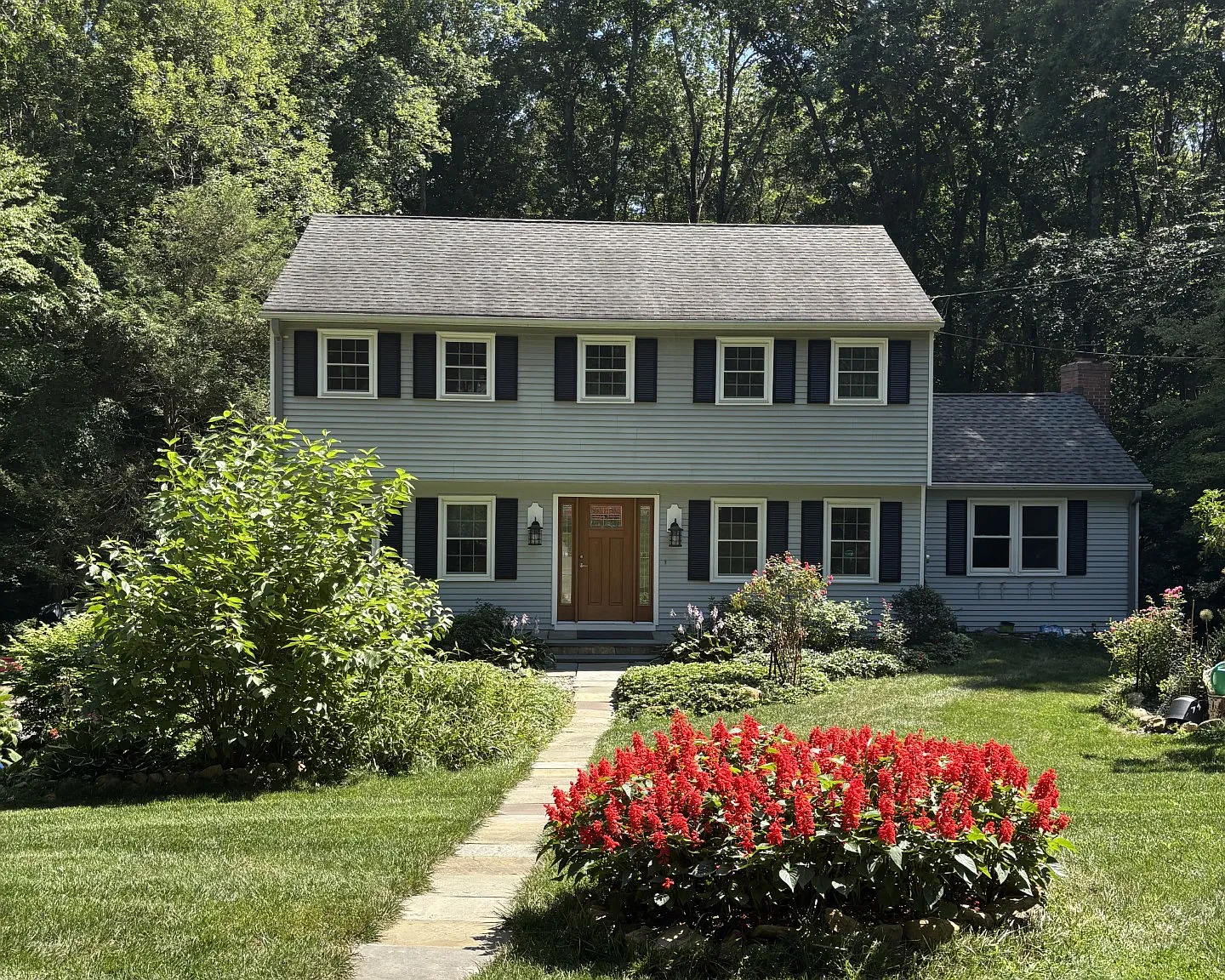 4 bed, 2140 sqft, $4,000 — Photo 1