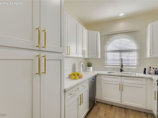 1423 Santa Margarita St Unit D, Las Vegas, NV 89146