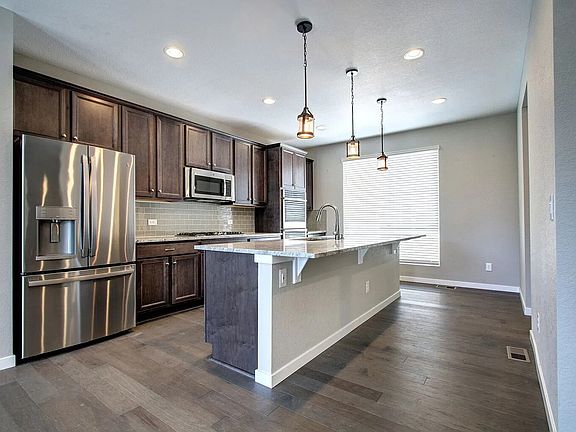 5th image of 3518 Corsica Way