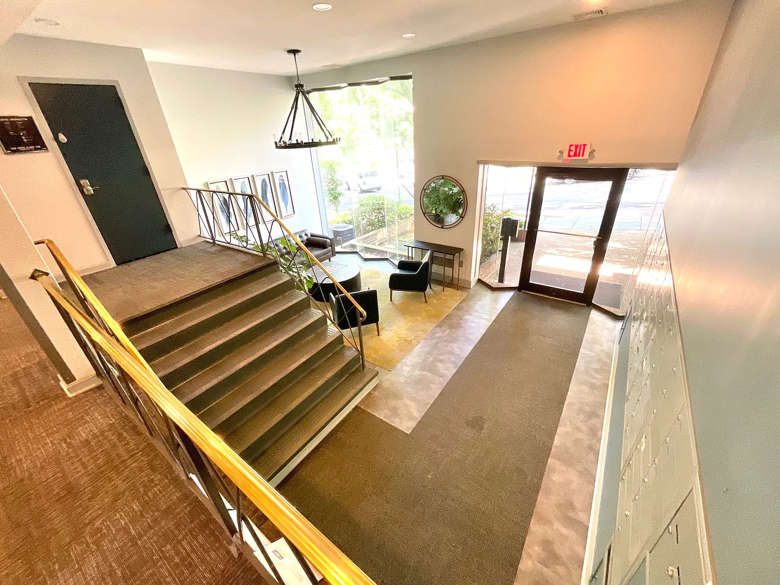 1 bed, 700 sqft, $2,300 — Photo 4