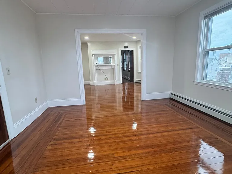 35 Humes St #1 — Photo 5