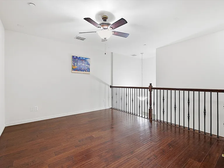 2649 Jacobson Dr — Photo 11