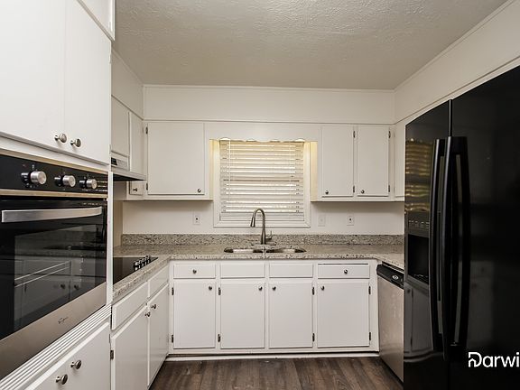4th image of 4296 Carlos Ct