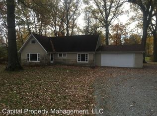 2605 W Dupont Rd, Fort Wayne, IN 46818