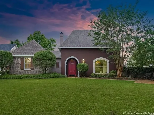 105 Prestwick Cir, Bossier City, LA 71111