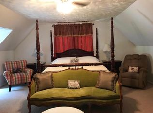 1112 Well Spring Dr, Charlotte, NC 28262