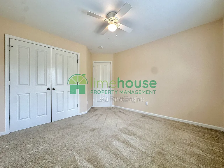 132 Filbert St — Photo 12
