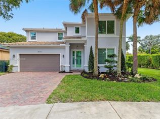 19373 Stonebrook St, Weston, FL 33332