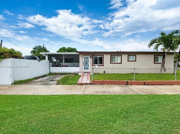 897 W 36th St, Hialeah, FL 33012