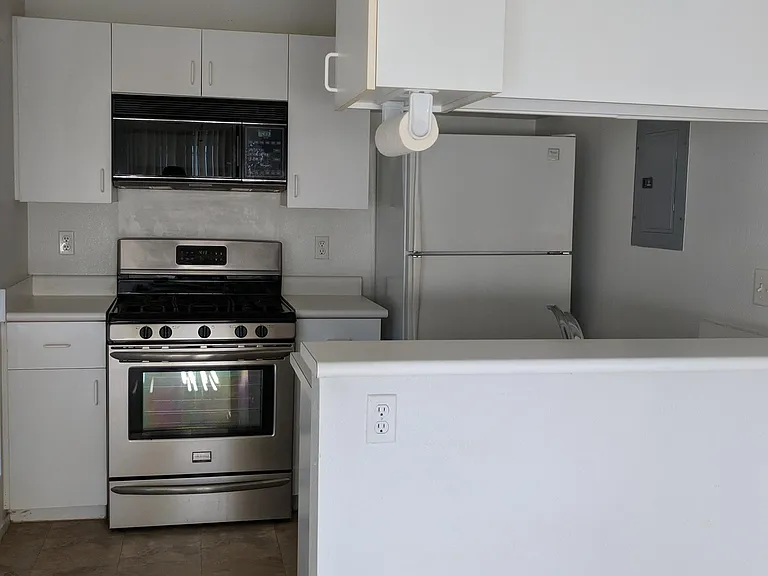 91-214 Hanapouli Cir #32S — Photo 6