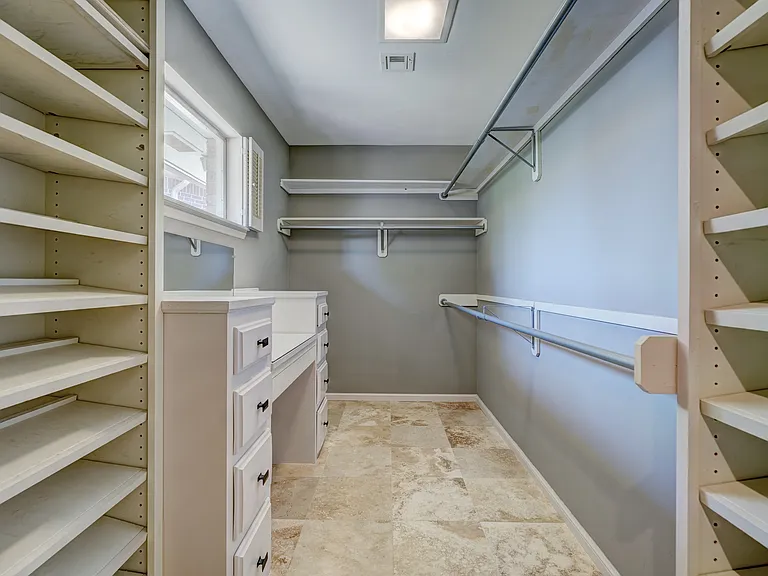 6325 Glenbrook Ct — Photo 33