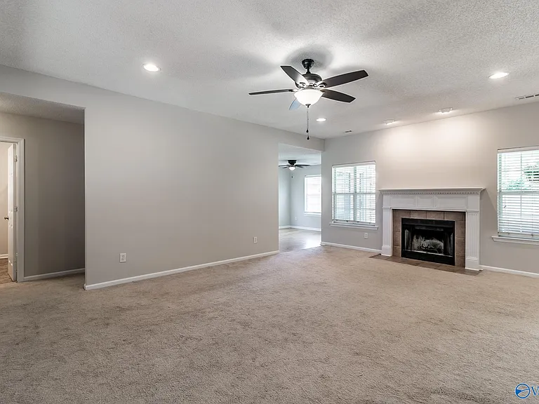 114 Clover Ridge Dr — Photo 9