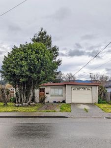 1219 Newburg Rd, Fortuna, CA, 95540