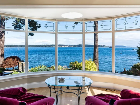 2555 Newman Rd, Central Saanich, BC V8M 1V1