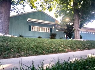 10950 Nassau Ave, Sunland, CA 91040