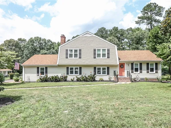 5618 Buxton Ct, Chester, VA 23831