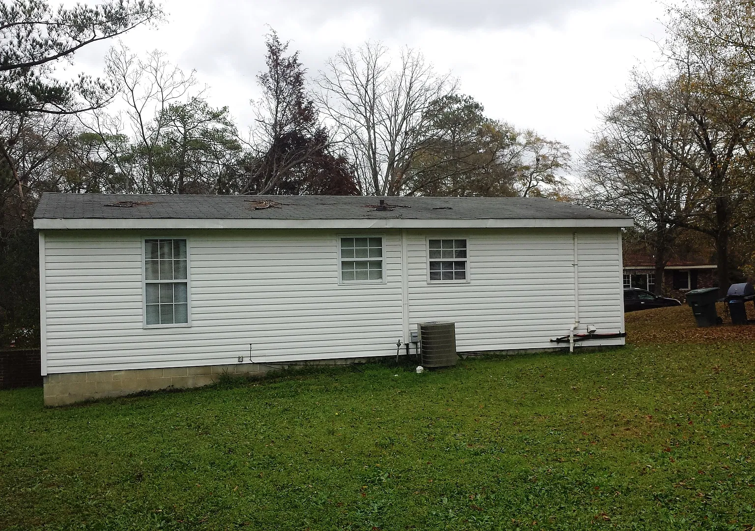 Quaint home off Farrow Road — Photo 4
