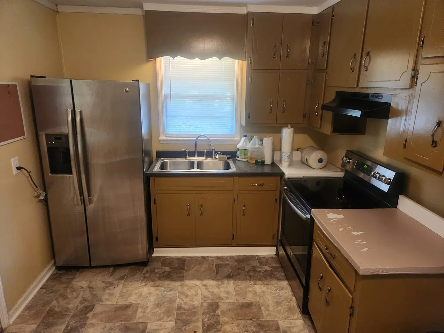 3 bed, 1492 sqft, $1,750 — Photo 2
