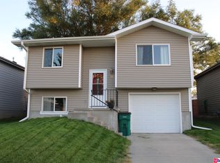 2841 W Arlington St, Lincoln, NE 68522