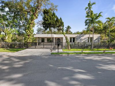 5975 SW 62nd St, South Miami, FL, 33143
