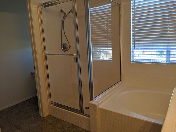 3rd image of 841 Moyano Cir
