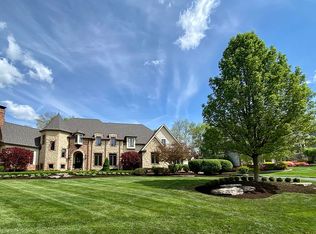 17375 Lookout Dr, Chagrin Falls, OH 44023