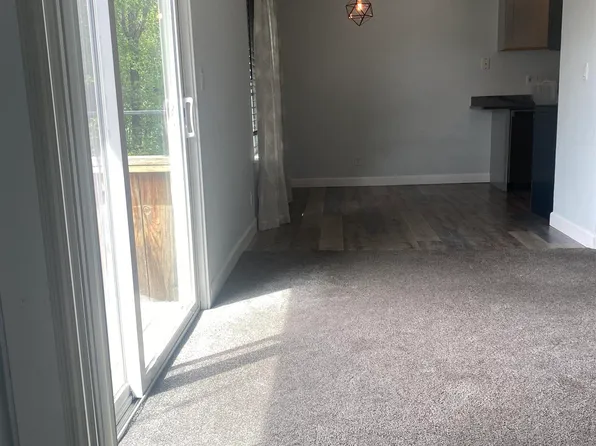 4602 Neil Rd APT 64, Reno, NV 89502