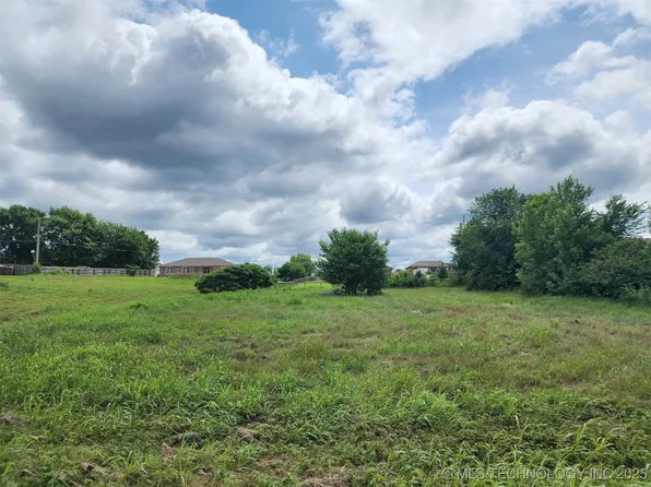 14900 N Houston St, Tahlequah, OK 74464