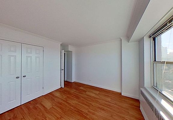 5th image of 747 10th Ave APT 32J
