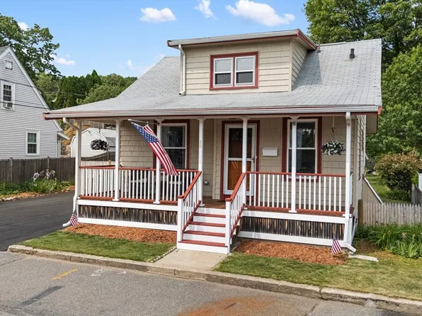 30 Edge Hill Rd, Lynn, MA 01904