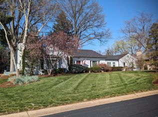 9053 Saranac Dr, Saint Louis, MO 63117