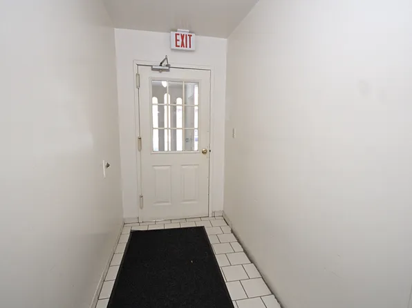 1078 East 73rd Street image 5 of 20