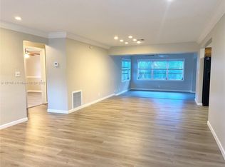 1030 SW 32nd St #1, Fort Lauderdale, FL 33315