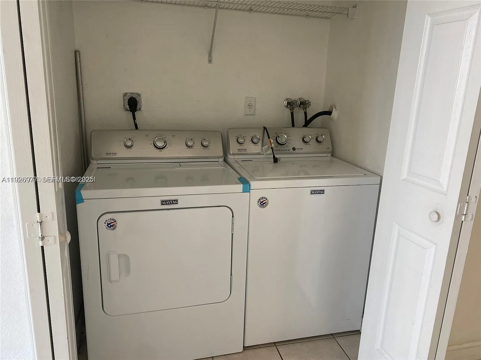 3 bed, 1642 sqft, $3,000 — Photo 4