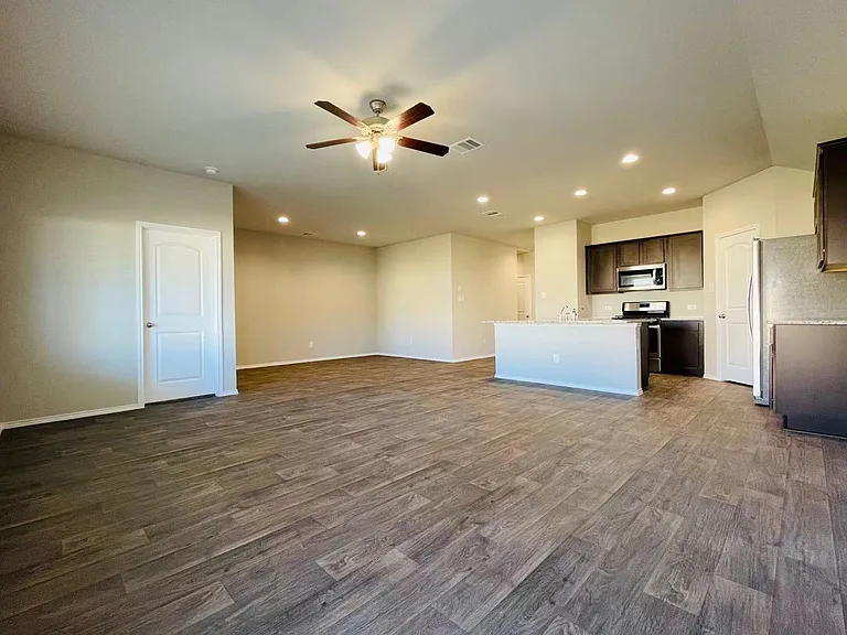 4438 Salerno Gulf Way — Photo 6