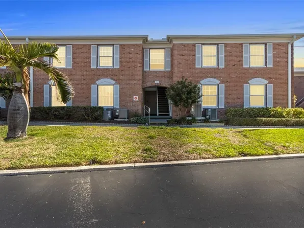 3824 37th St S APT 65, Saint Petersburg, FL 33711