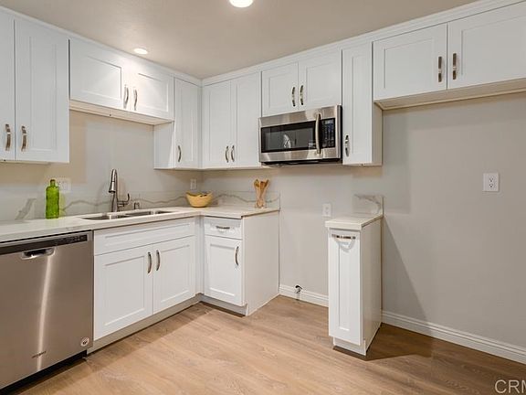 4th image of 936 S 37th St