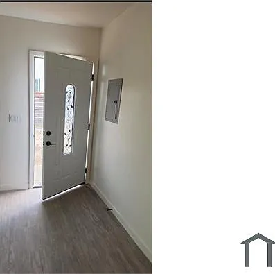 5714 S Manhattan Pl #1/2 — Photo 5