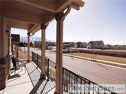 2nd image of 10353 S Silver Moon Pl