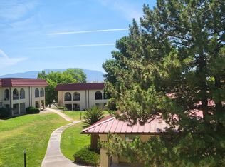 827 Country Club Dr SE APT 2D, Rio Rancho, NM 87124