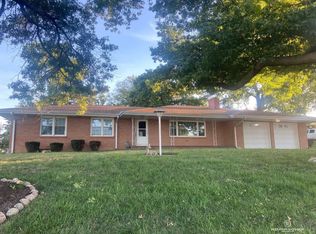 1207 Childs Rd W, Bellevue, NE 68147