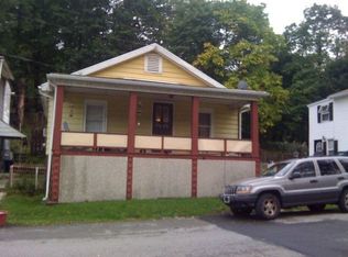1411 E Norwegian St, Pottsville, PA 17901