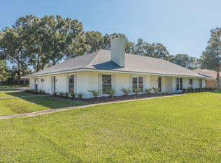 201 Becky Ln, Lafayette, LA 70508