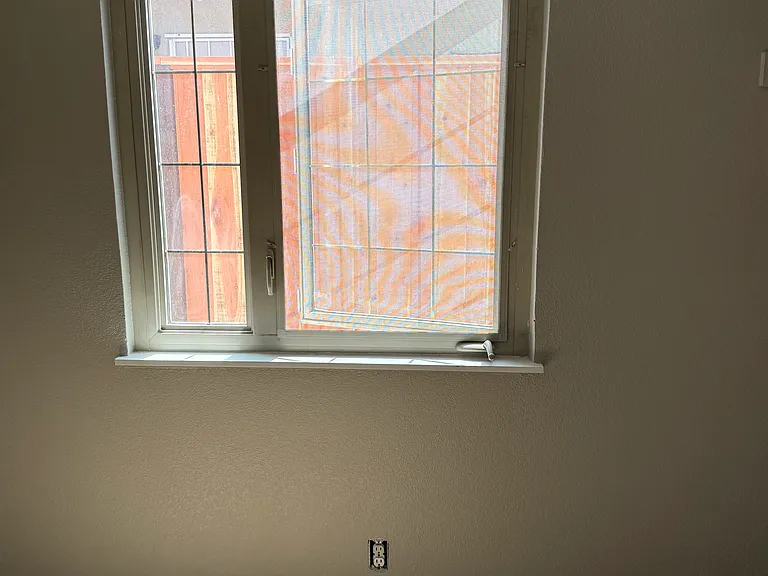 1573 Redfield Ct — Photo 32