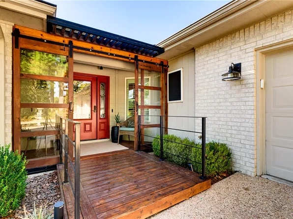 2 Dunedin Pl, Bella Vista, AR 72715