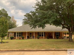 14 Timber Ridge Dr, Atlanta, TX 75551